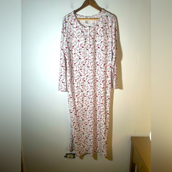 Floral Long Sleeve Nightgown NWT - Picture 1 of 4